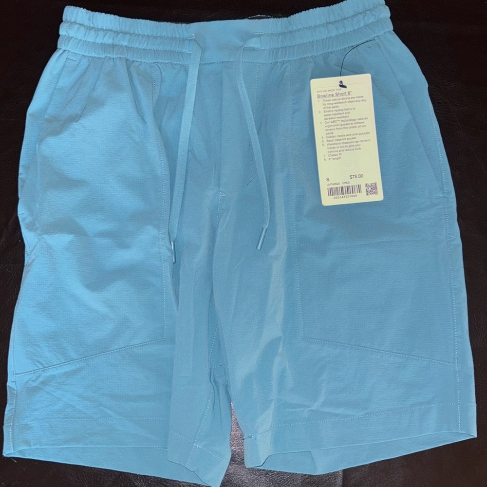 Lululemon Bowline Short 8” Size S, Teal color